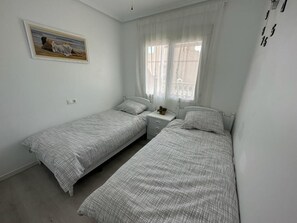 2 Schlafzimmer, WLAN, Bettwäsche