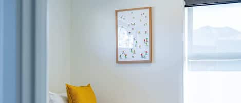 4 slaapkamers, een strijkplank/strijkijzer, wifi, beddengoed