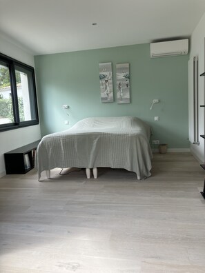 4 quartos, Wi-Fi, roupa de cama