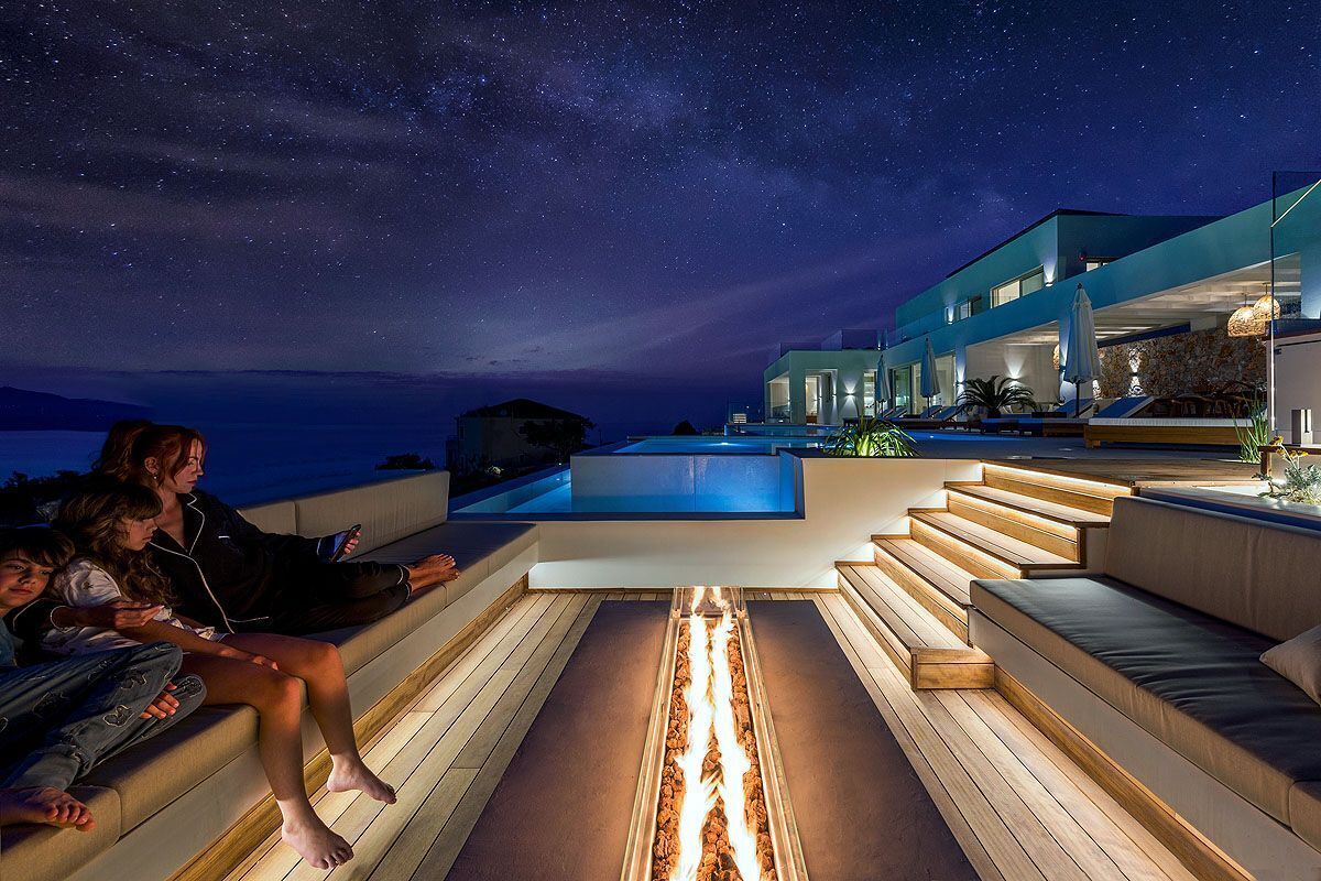 Een verwarmd zwembad