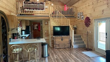 Smart TV, DVD player, video library