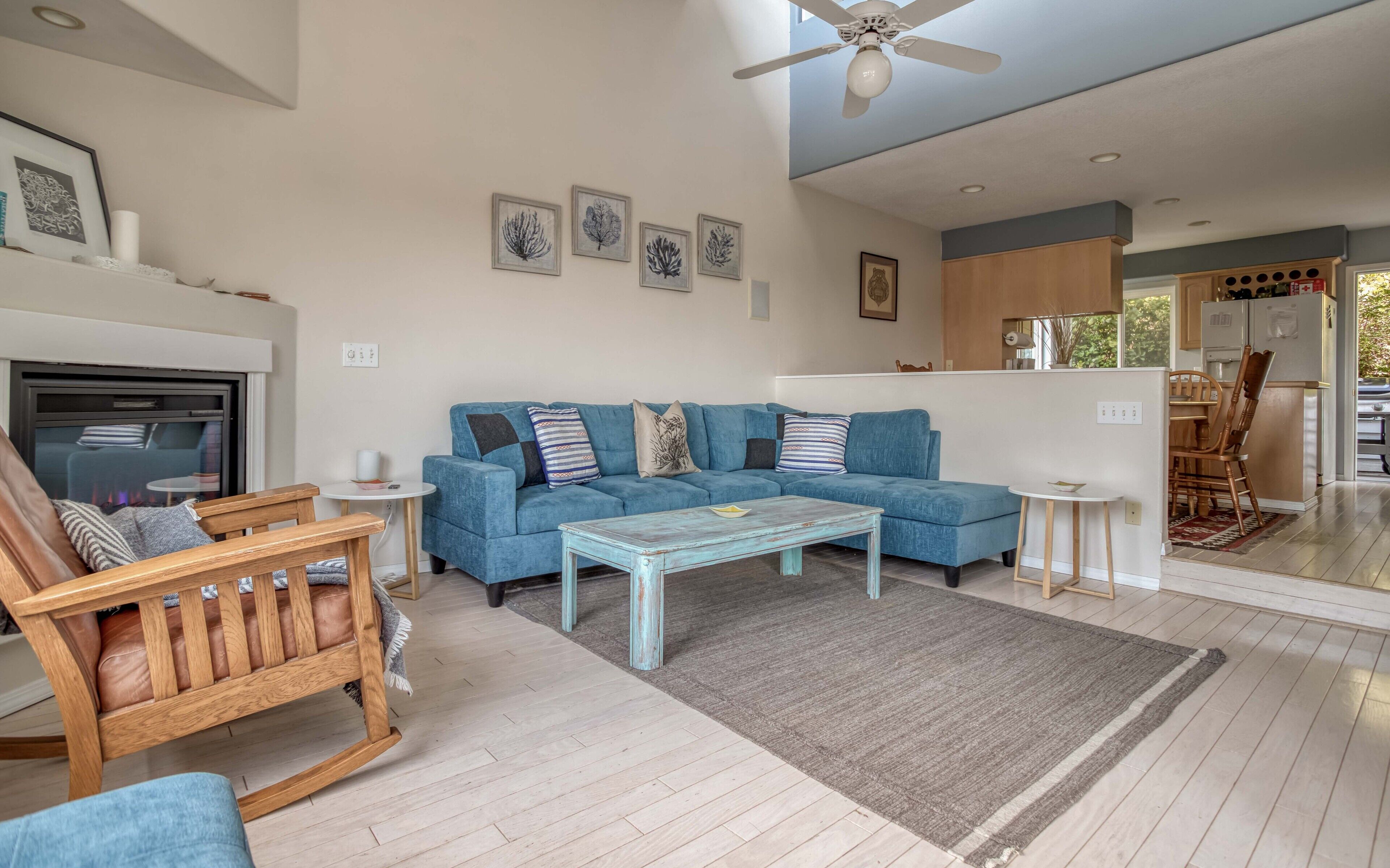 Spacious Rooms and Fantastic Ocean Views in this 4-Bedroom Beauty in Oceanside!