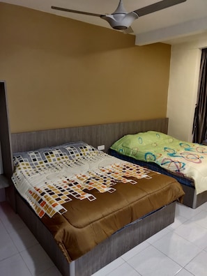 3 Schlafzimmer, Bettwäsche