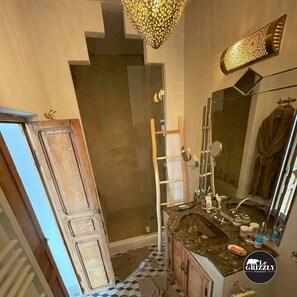 Hair dryer, bidet, towels, soap