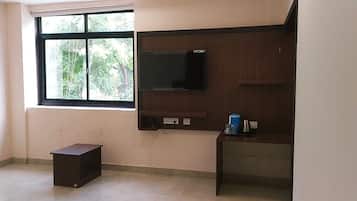 Luxury Triple Room | 1 bedroom, free WiFi