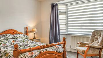 3 bedrooms, free WiFi, bed sheets