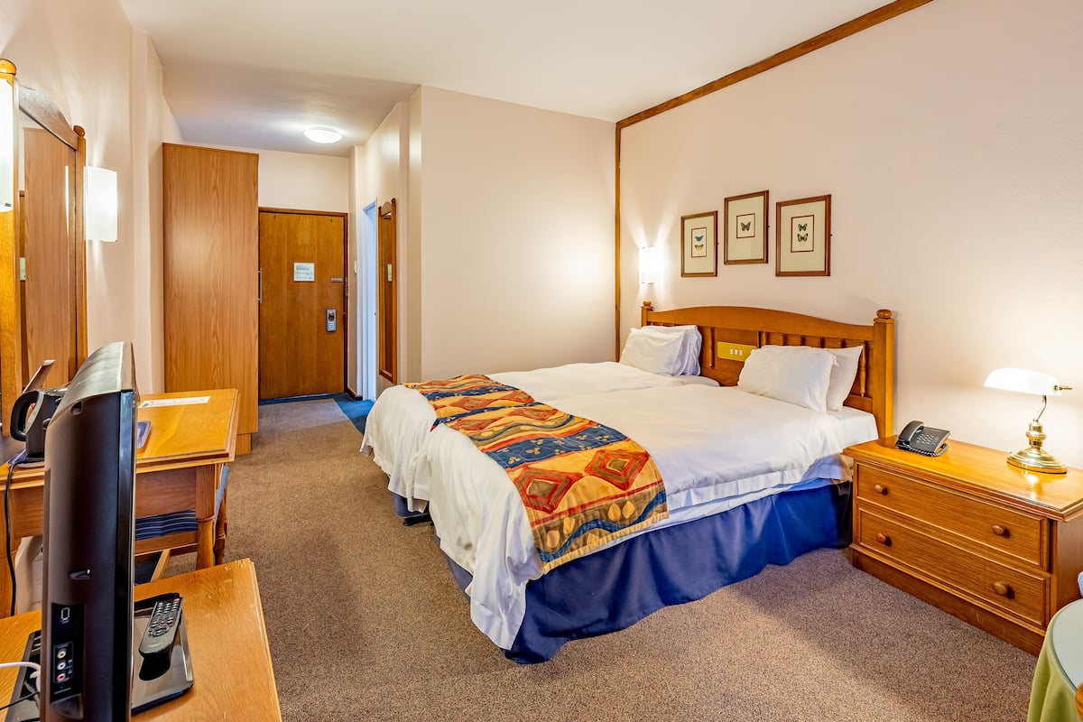 Doppelzimmer | 1 Schlafzimmer, individuell dekoriert, individuell eingerichtet