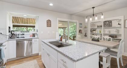 Bella's Vista - Hound Dog Haven
