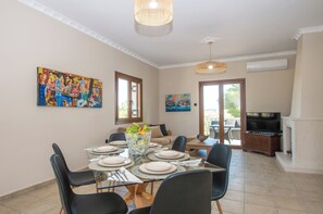 Honeymoon Villa | Living area