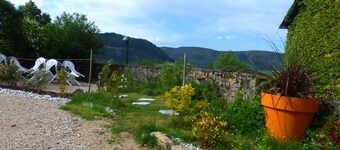 Grange Rénovée au Cœur de la Lozère