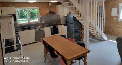 Le Coin de Pêche Chalet à 300m du lac de Vouglans