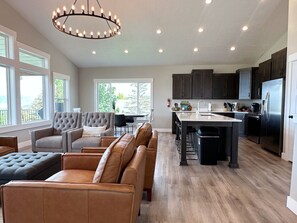 Smart TV, fireplace, video games, DVD player