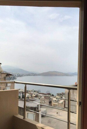 Interior - 2B Seaview Apartment for 6p (Sarandë)