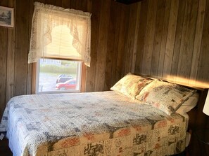 3 chambres, accès au Wi-Fi (inclus), literie fournie