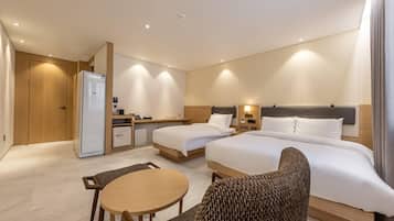 Deluxe Twin Room | Individually decorated, individually furnished, desk, free WiFi