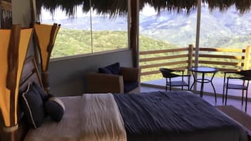 Family Studio Suite, 2 Bedrooms | Living area