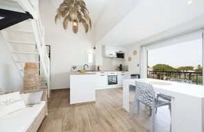 Interior - Appartement Refait à Neuf, a Étrenner, les Pieds Dans L'eau (Saint-Cyprien)