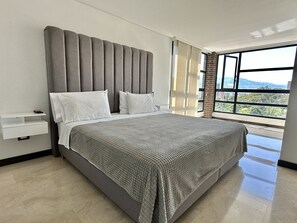 4 bedrooms