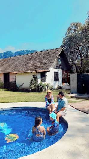 Outdoor pool - Hotel Rancho Grande (Panajachel)