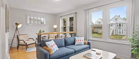 Smart-TV, videospill, fotballspill og bøker