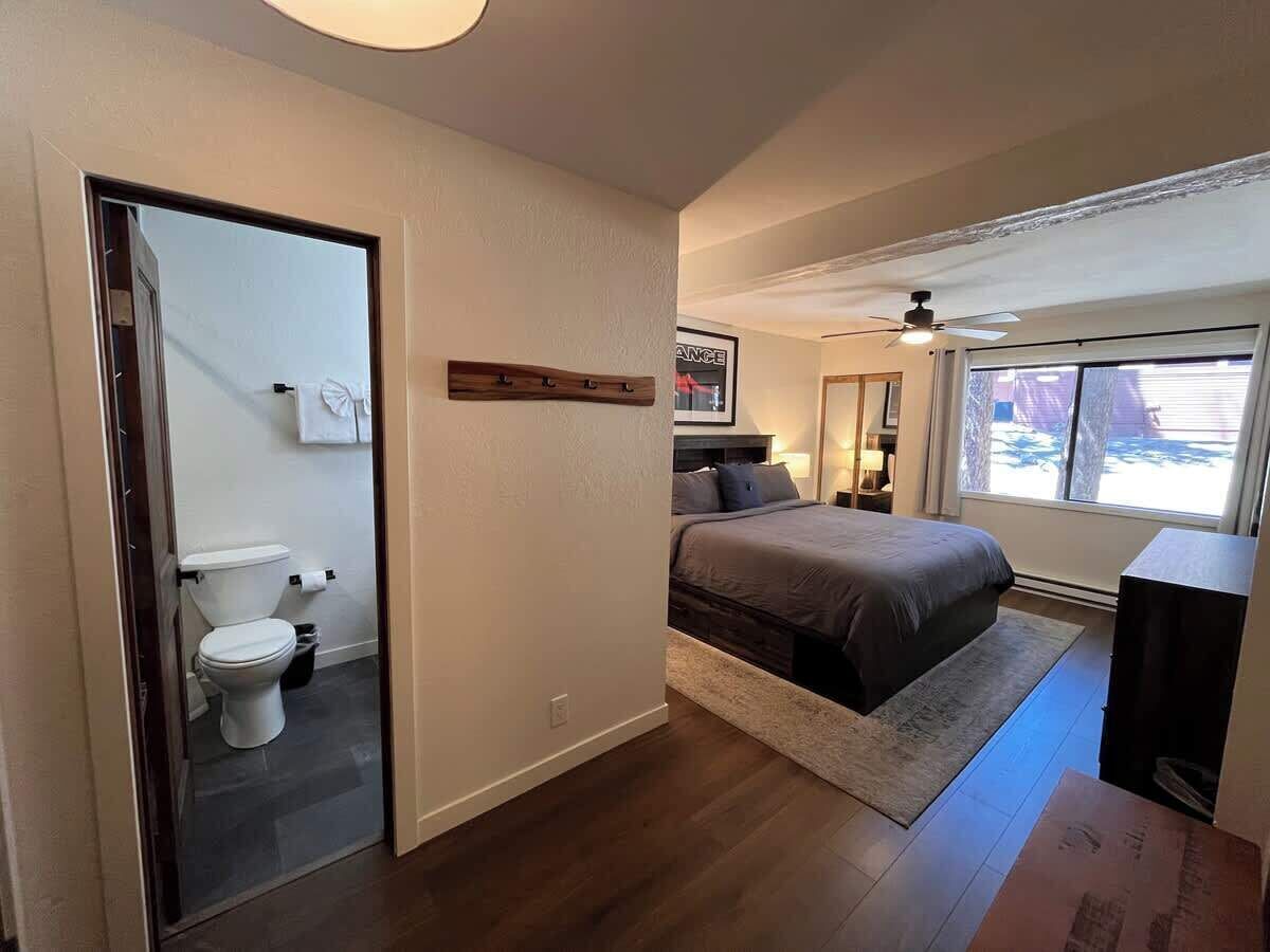 1 bedroom, iron/ironing board, travel crib, WiFi