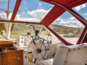 Fitness facility - All aboard The Rose at Coynant Farm. (Felindre, near Swansea)