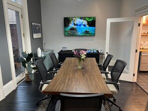 تناول الطعام