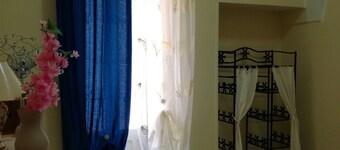 The Alcova Holidays Home