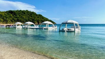 Sun loungers, beach towels