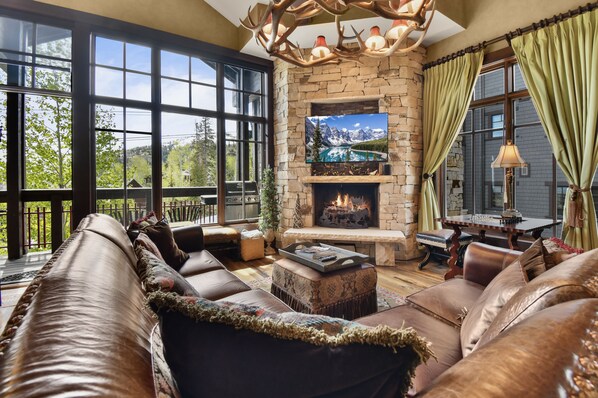 豪華公寓客房 | 3 間臥室、埃及棉床單、高級寢具、羽絨被