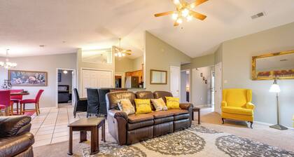 Horn Lake Home w/ Yard: 8 Mi to Graceland!