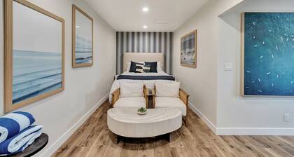 AZUL on Avenida Del Mar, 5 Suites (1/2 Mile to the PIER!)