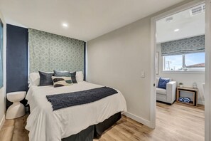 1 bedroom, iron/ironing board, free WiFi, bed sheets