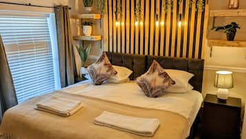 2 chambres, fer et planche Ă repasser, Wi-Fi, draps fournis