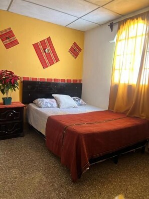 Free WiFi - Esperanza hostel (Antigua Guatemala)