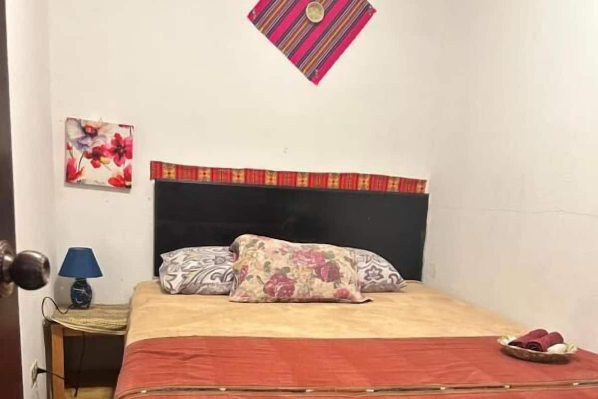 Habitación doble estándar, vista a la colina | Wifi gratis