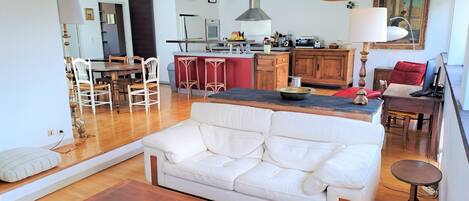 TV, books, stereo, computer monitors