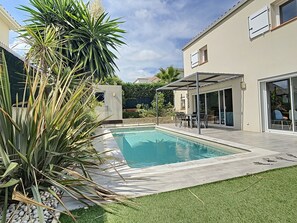 Piscine extérieure
