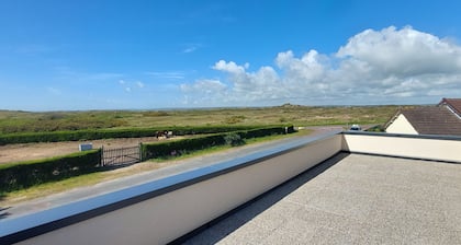 Maison de vacances au coeur des dunes de Lindbergh, proche de Portbail