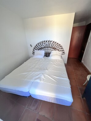 3 Schlafzimmer, Bügeleisen/Bügelbrett, Reisekinderbett, kostenloses WLAN
