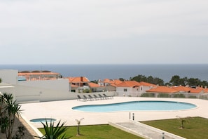 Pool - Nazaré Seashell House (Nazaré)