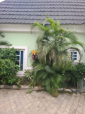 Exterior - Dazzle Hotels and Apartments (Abuja)