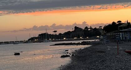 2 Bedroom Private vacation home in Santa Marinella