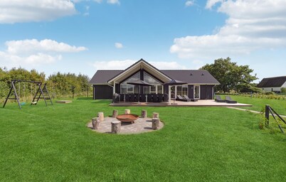 Stunning home in Hadsund with sauna