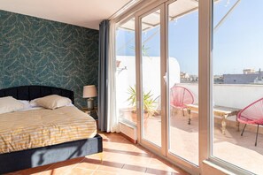 1 bedroom, iron/ironing board, WiFi, bed sheets - TERRAZZA DONATELLO   ROME'S SKYVIEW LOFT (ROMA)