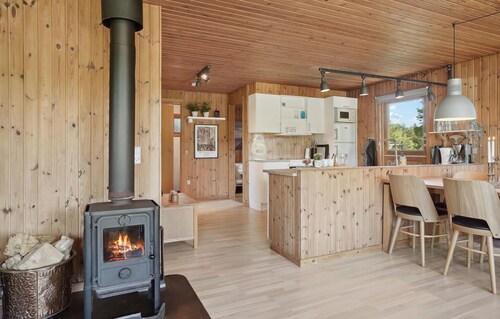 Gorgeous home in Blokhus with WiFi