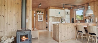 Schönes Haus in Blokhus mit Küche