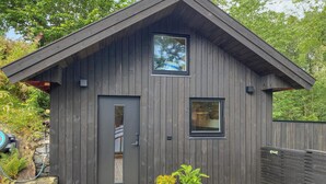 Exterior - Gorgeous home in Skjold (Skjold)
