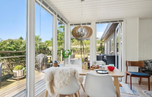 Cozy home in Kalundborg with WiFi
