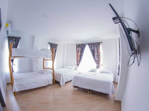 4 chambres, coffre-fort, fer et planche à repasser, Wi-Fi